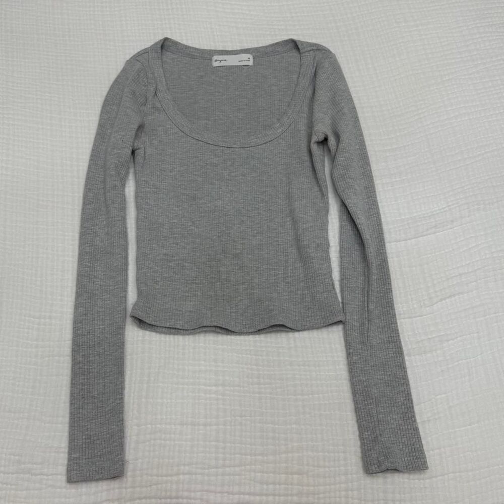 supré grey scoop neck long sleeve top